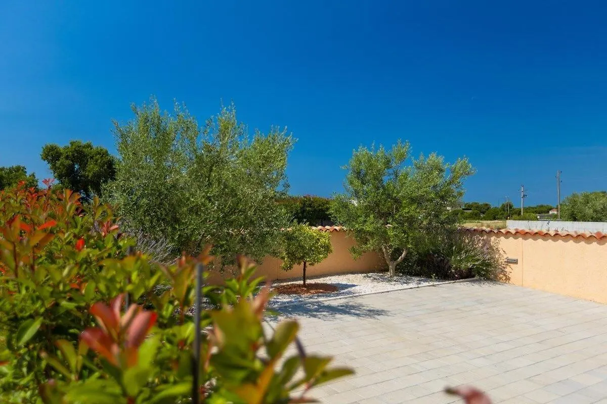 Villa Magica Barban Holiday home