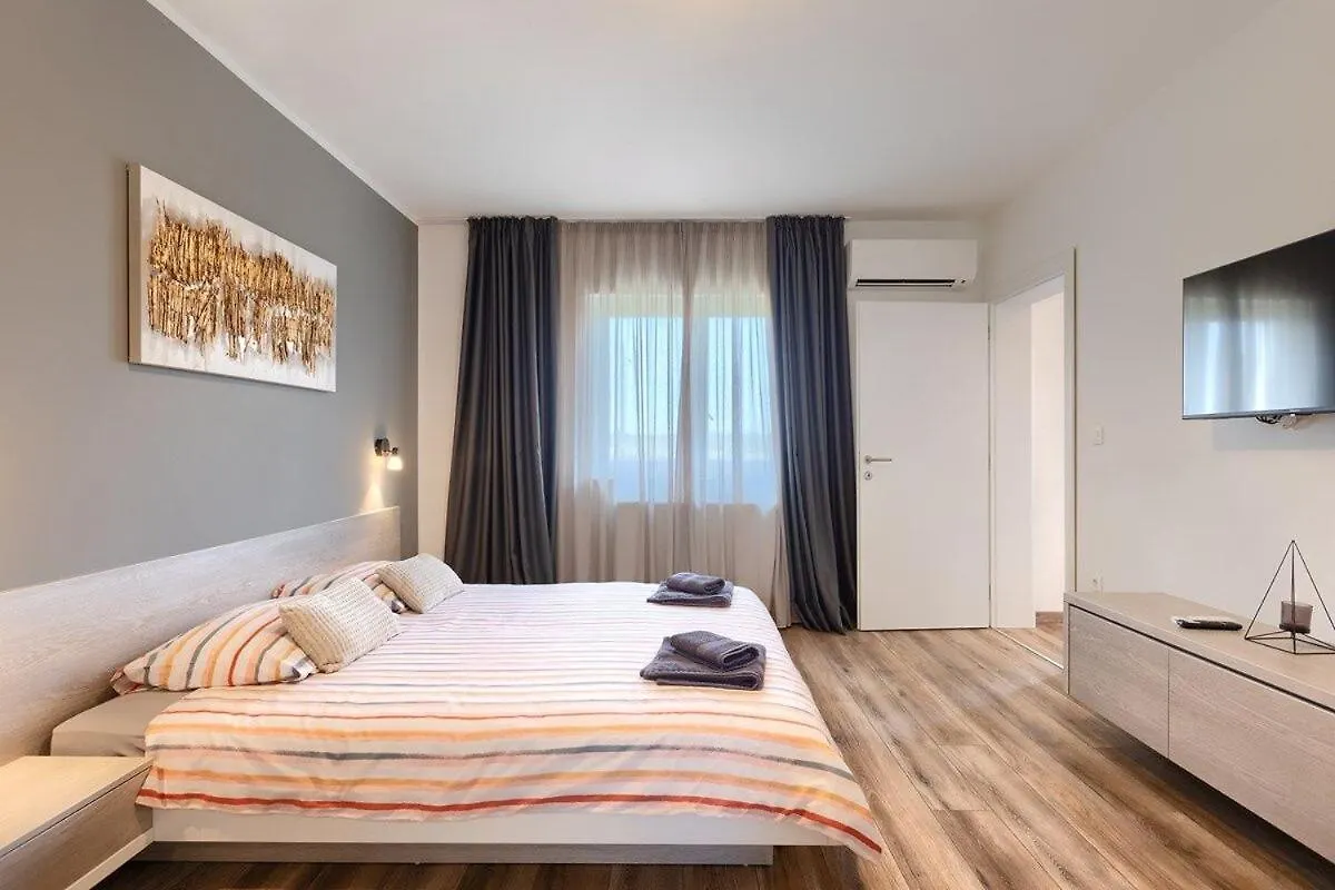 Villa Magica Barban 0*,  Croatia