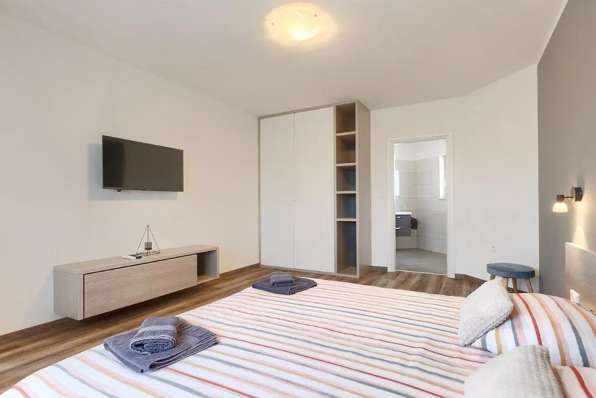 Villa Magica Barban Holiday home
