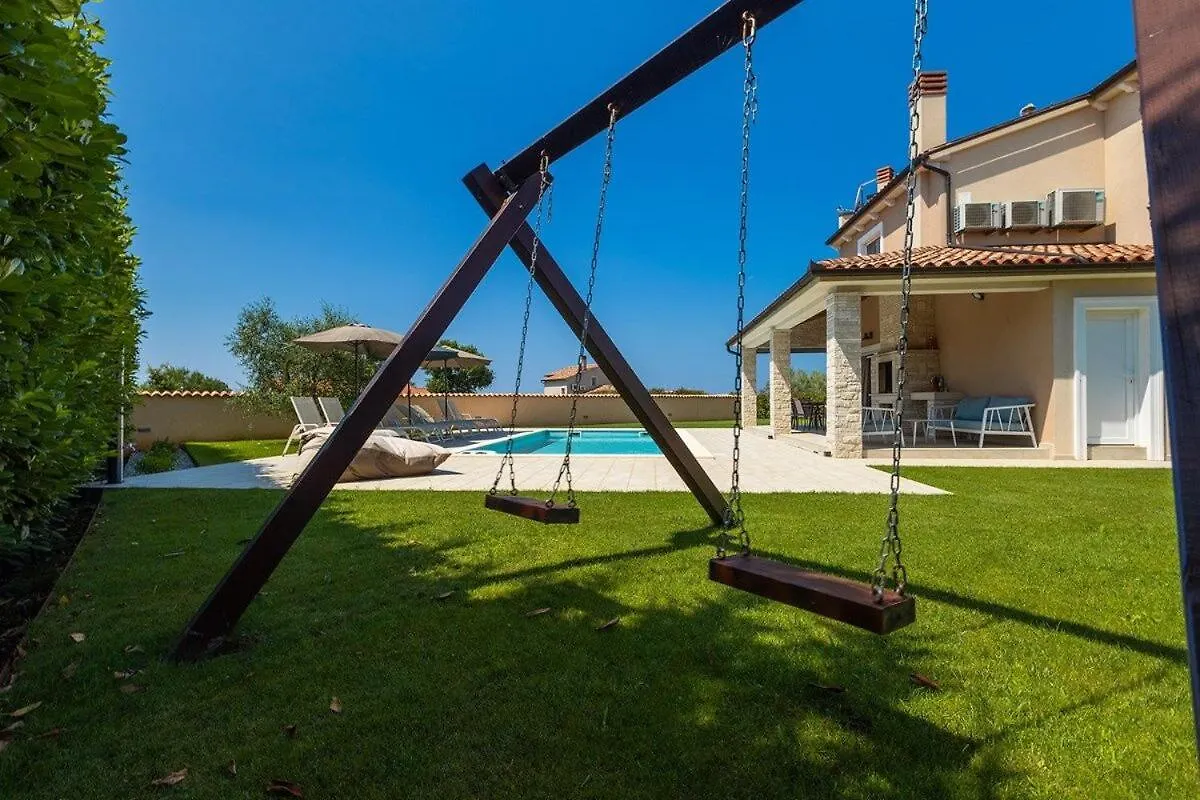 Holiday home Villa Magica Barban